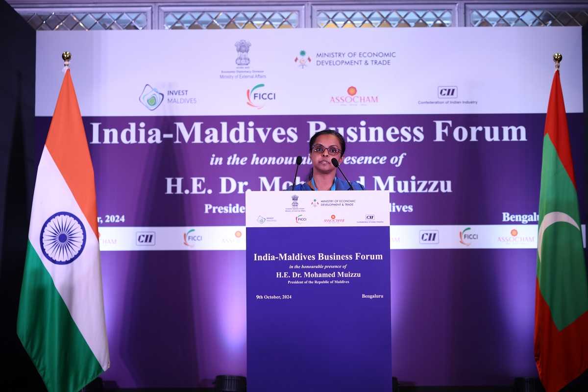 dr-anju-majeed-sami-sabinsa-executive-chairperson-welcomes-president-of-the-republic-of-maldives-at-the-india-maldives-business-forum