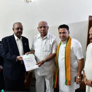 Dr. Muhammed Majeed, Chairman and Managing Director of Sami-Sabinsa Group Donated Rs. 2 Crores to Karnataka Chief Minister’s Distress Relief Fund