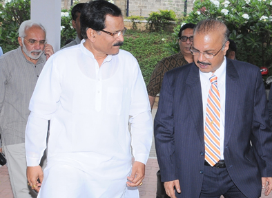Hon'ble Minister Shri Shripad Yasso Naik, Ministry of Ayush, Govt. of India (Independent Charge) visits our R&D Center and Corporate Office on April 4, 2015